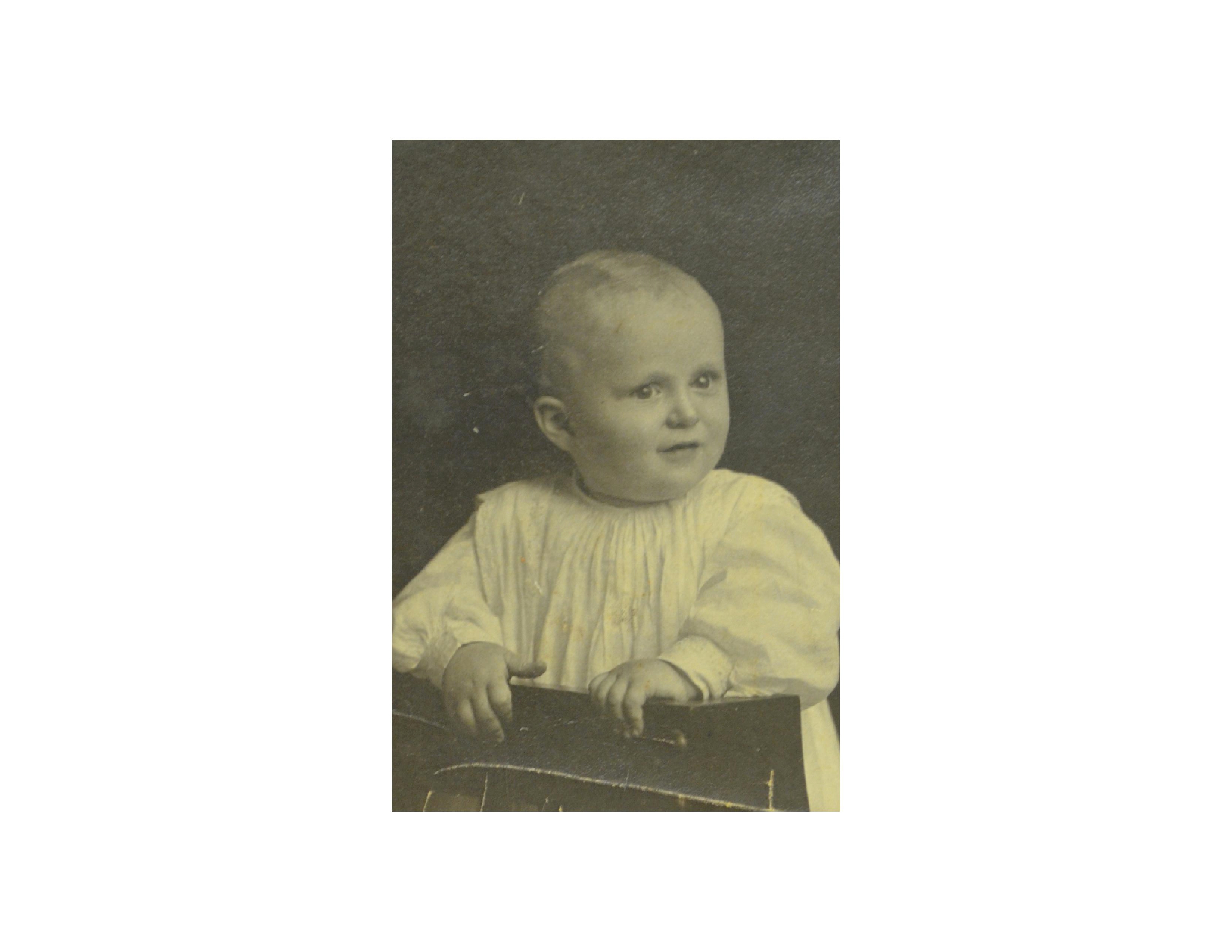 Forrest E. Mars, Sr. in 1904 when he was an infant.