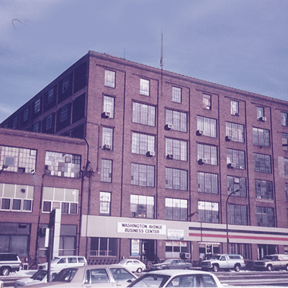 A Mars factory in 1922 that once held the MAR-O-BAR® Company